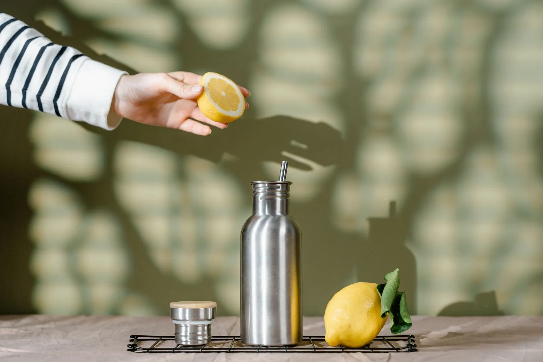 金伯侯UPS不间断电源产品技术参数与型号对比指南